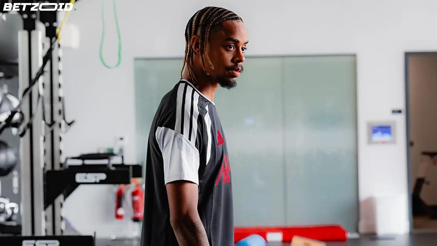 Barcola Is a Liverpool Player — But Don't Expect Him on the Pitch Just Yet.