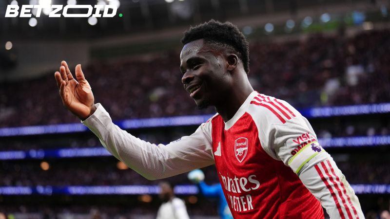 Bukayo Saka Opens Up About Arsenal's Trophy Hunt and the Family Values That Drive Him.