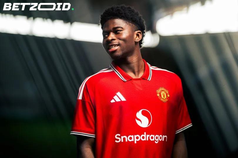 Carlos Baleba Completes £70 Million Move to Manchester United.