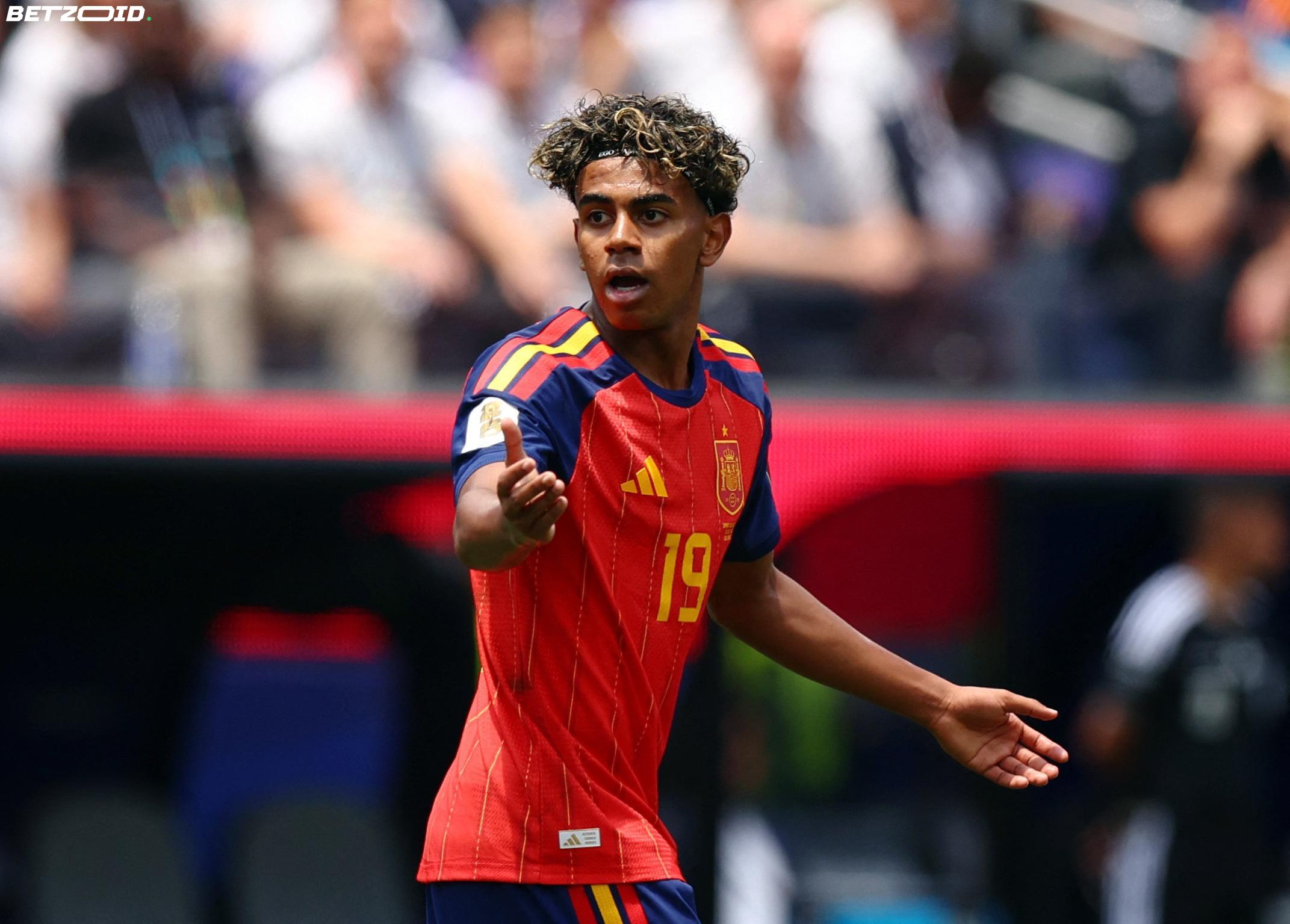 Lamine Yamal Is Having a Quiet World Cup — and Spain Are Thriving Anyway.