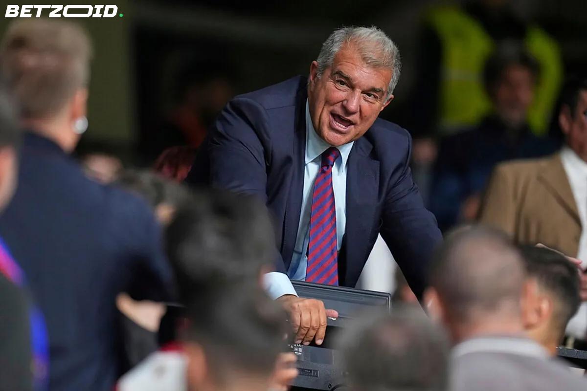 Laporta Dodges Bullet When Asked to Choose Between Messi and Lamine Yamal.