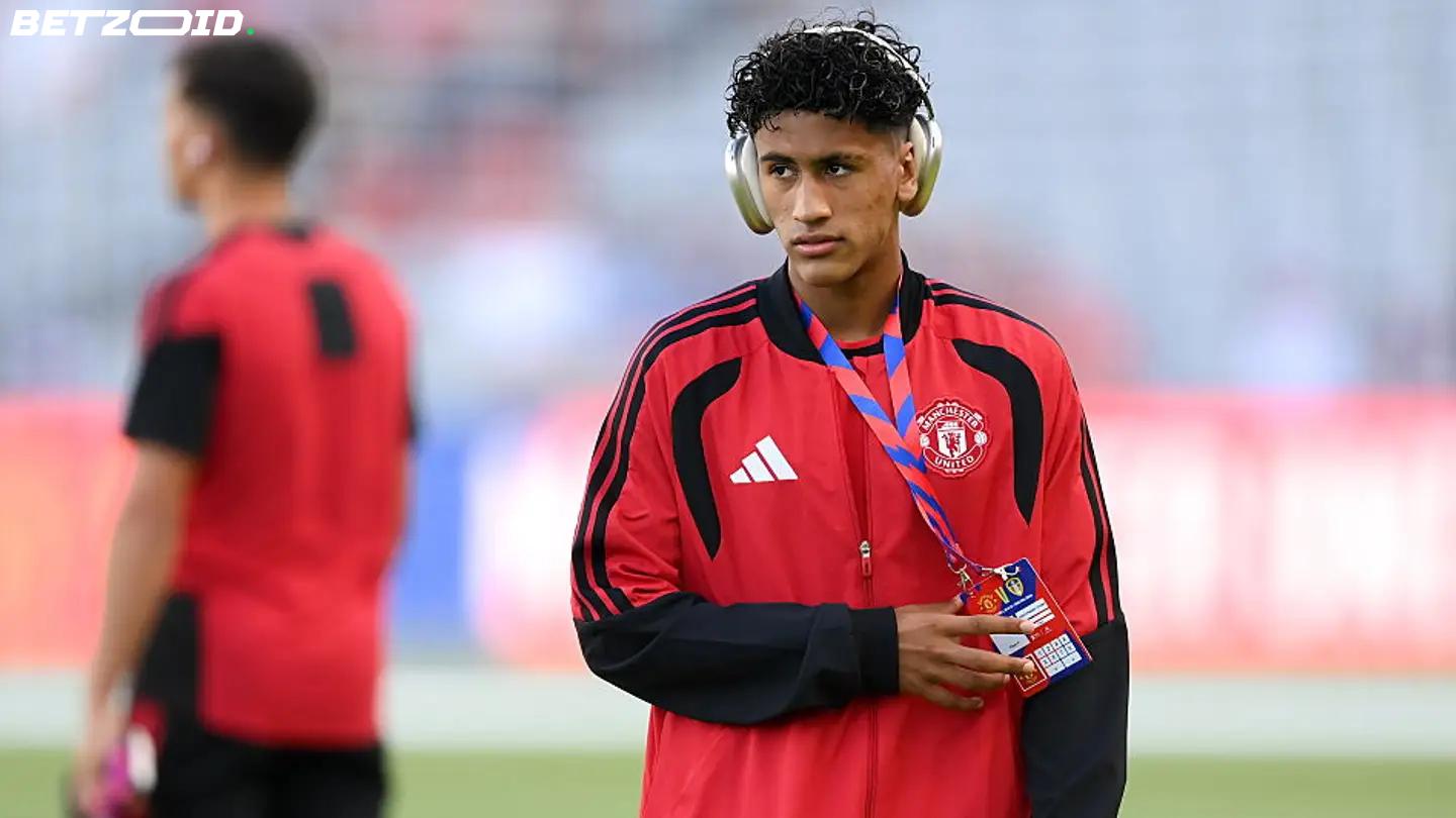 Man Utd's JJ Gabriel Saga: Carrick Says Protecting the 15-Year-Old Comes First.