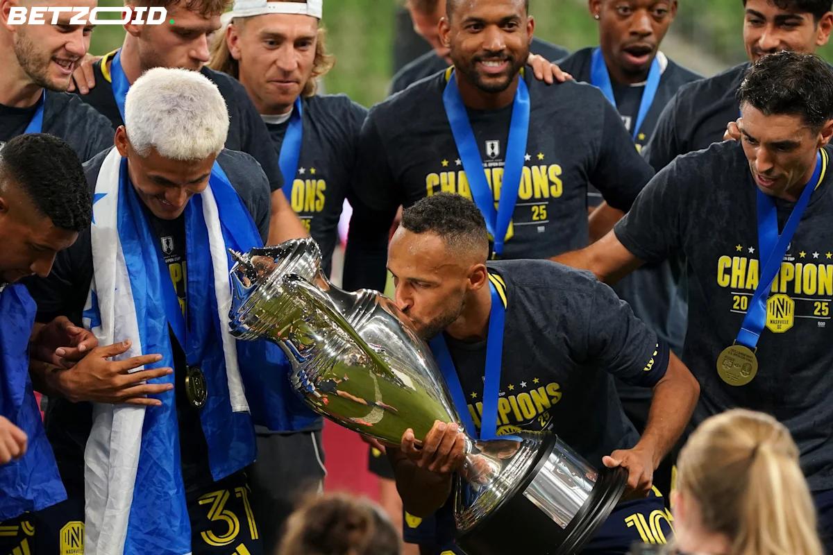 Mukhtar Wants More Trophies — And the US Open Cup Is Back on the Table.