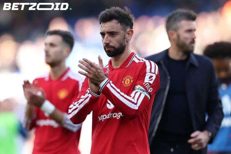 Manchester United Players Claim They Were Stopped From Speaking to Press After Leeds Draw.