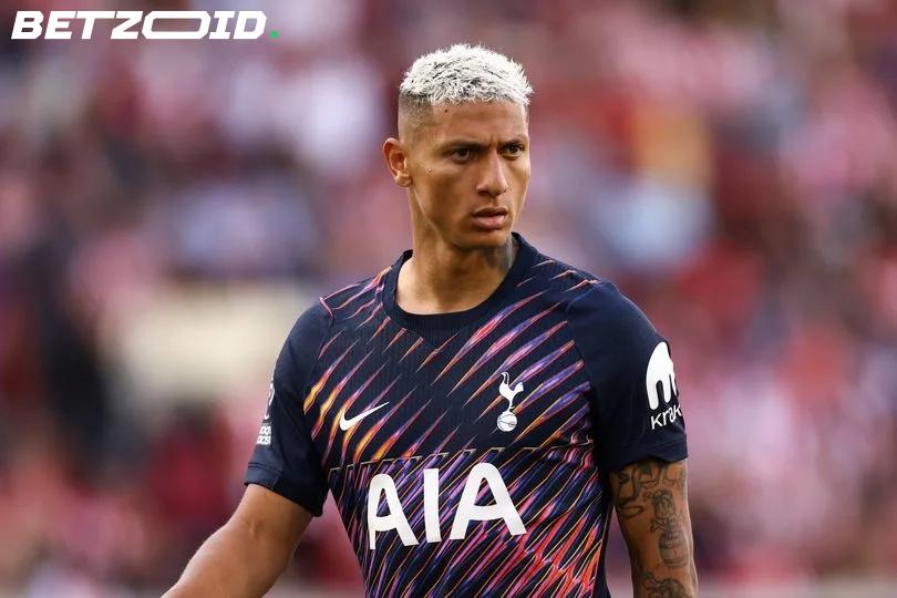 Richarlison Fires Back at Roberto De Zerbi After Being Left Out of Tottenham's Carabao Cup Squad.