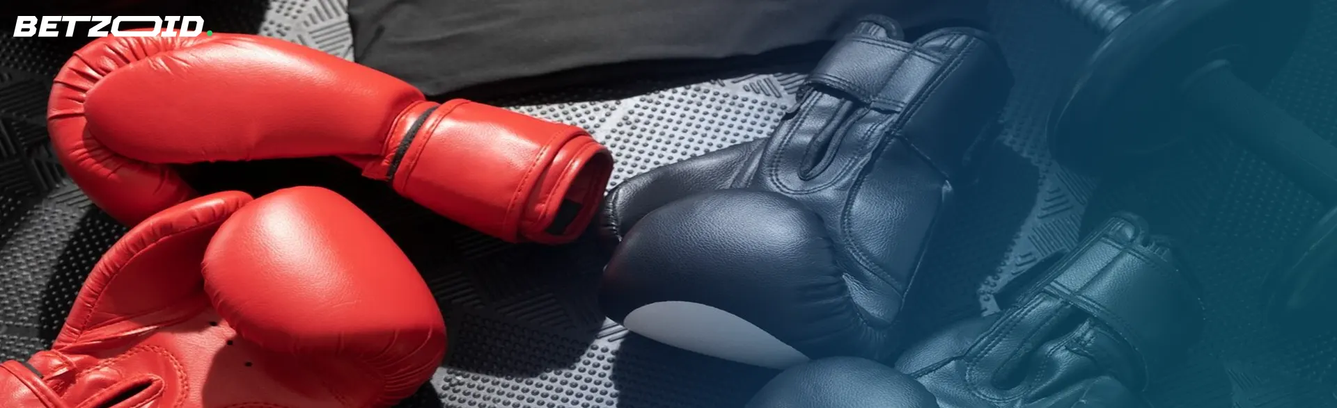 Boxeador con guante rojo lanzando un golpe, imagen para casas de apuestas de boxeo.