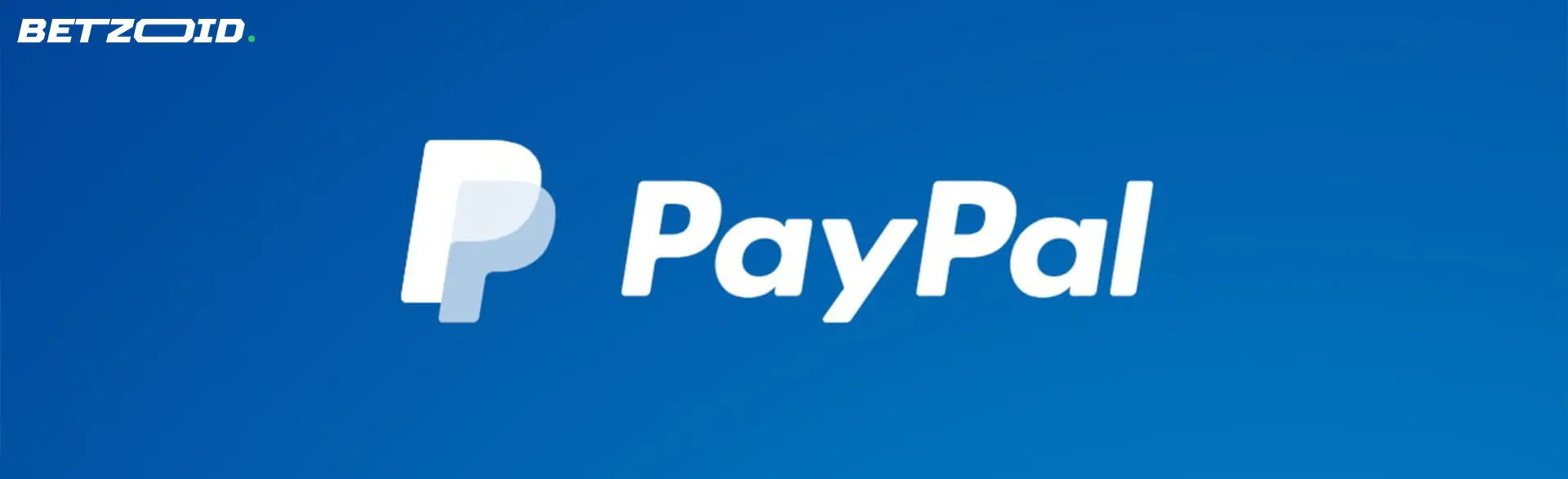 Logo PayPal na ciemnym tle.