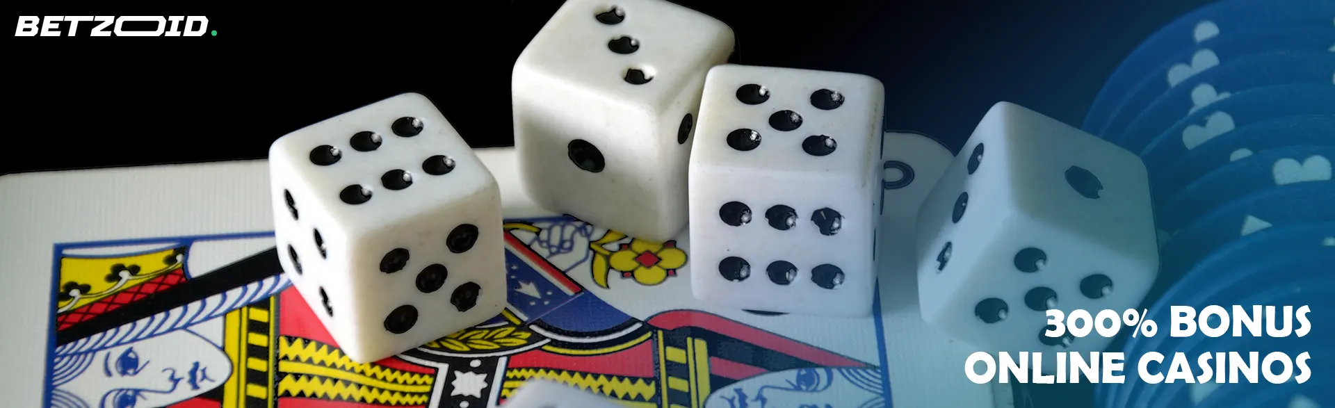 Auf den Karten liegen Würfel und Casino-Chips.