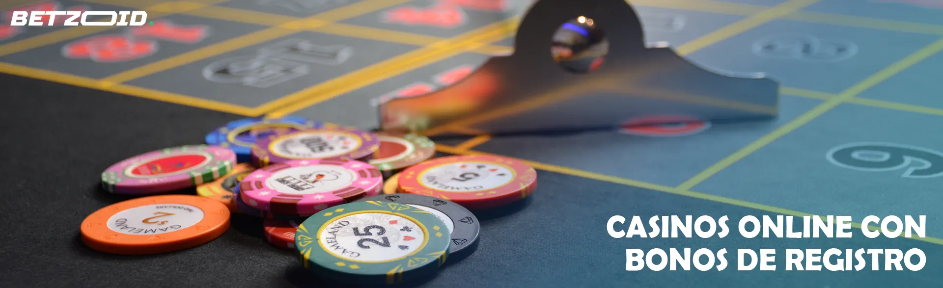 Las fichas están sobre la mesa del casino.