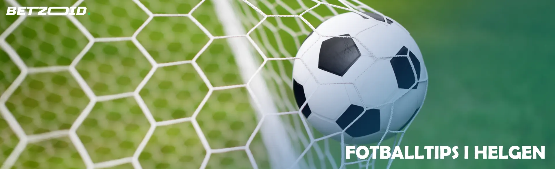 Fotballen fløy i mål.