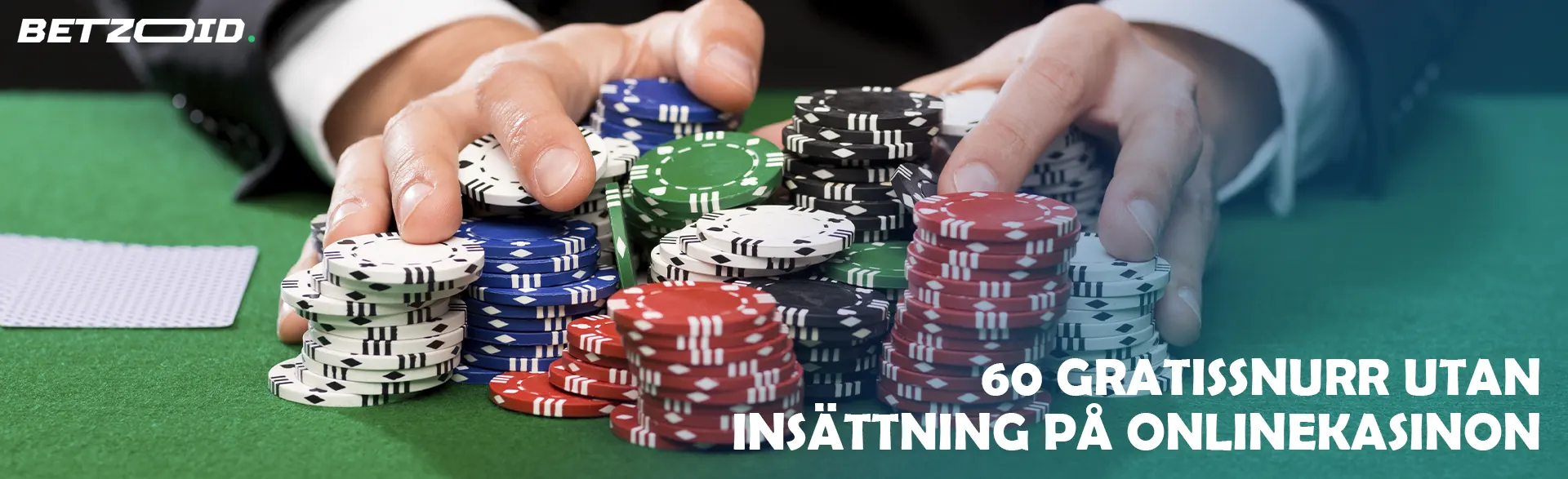 En spelare håller marker på ett kasinobord.