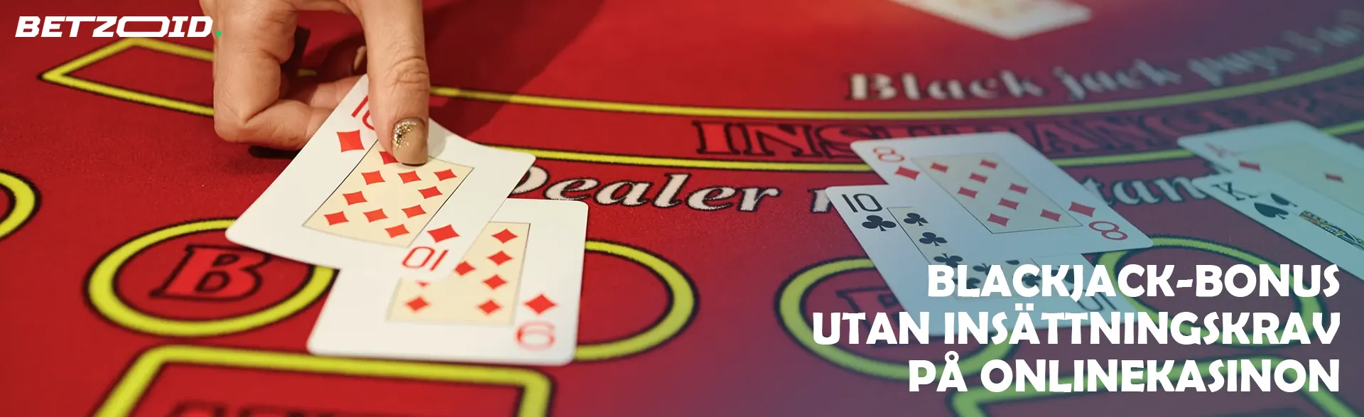 Spelaren placerar kort på blackjackbordet.