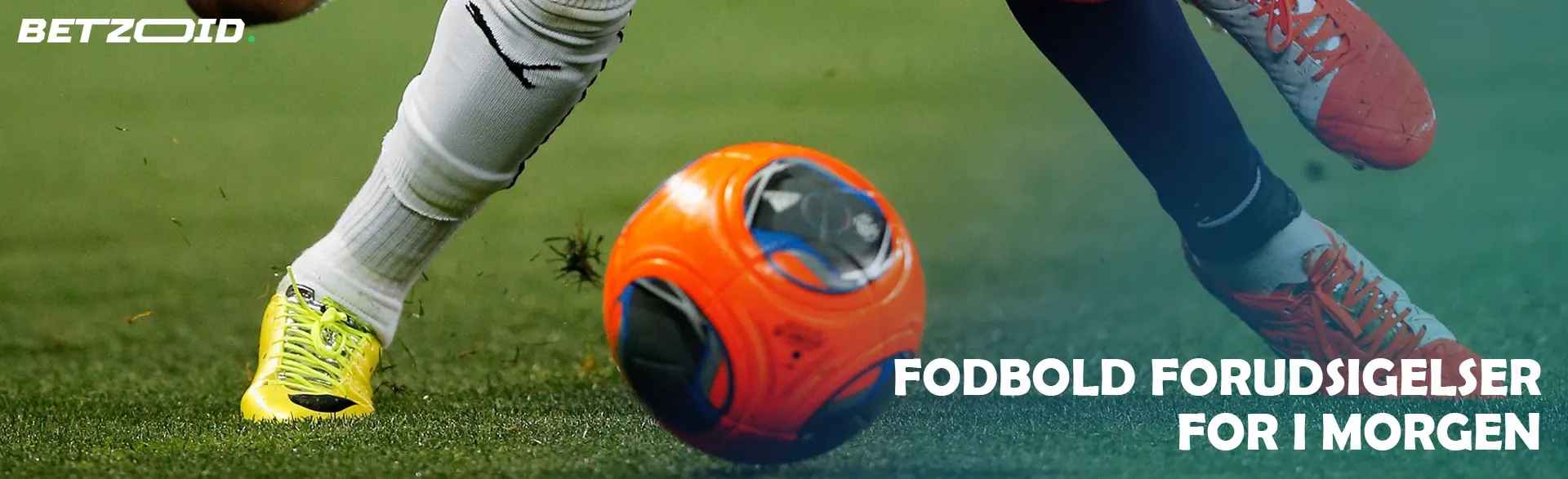 Fodboldspillere kæmper om bolden under kampen.