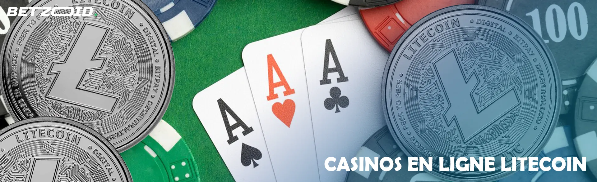 Des jetons et des pièces de cryptomonnaie Litecoin à côté de cartes.