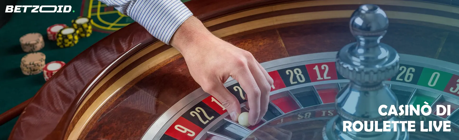 Il giocatore posiziona la pallina sulla ruota della roulette.